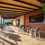 Aparthotel Yoga House 3*