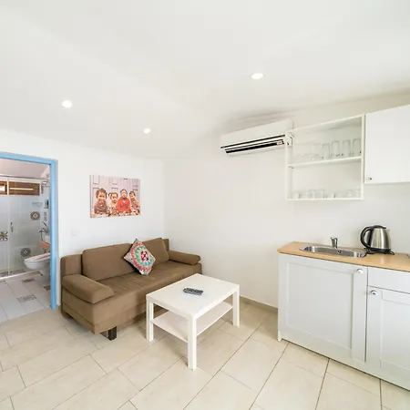 Yoga House 3* Kas